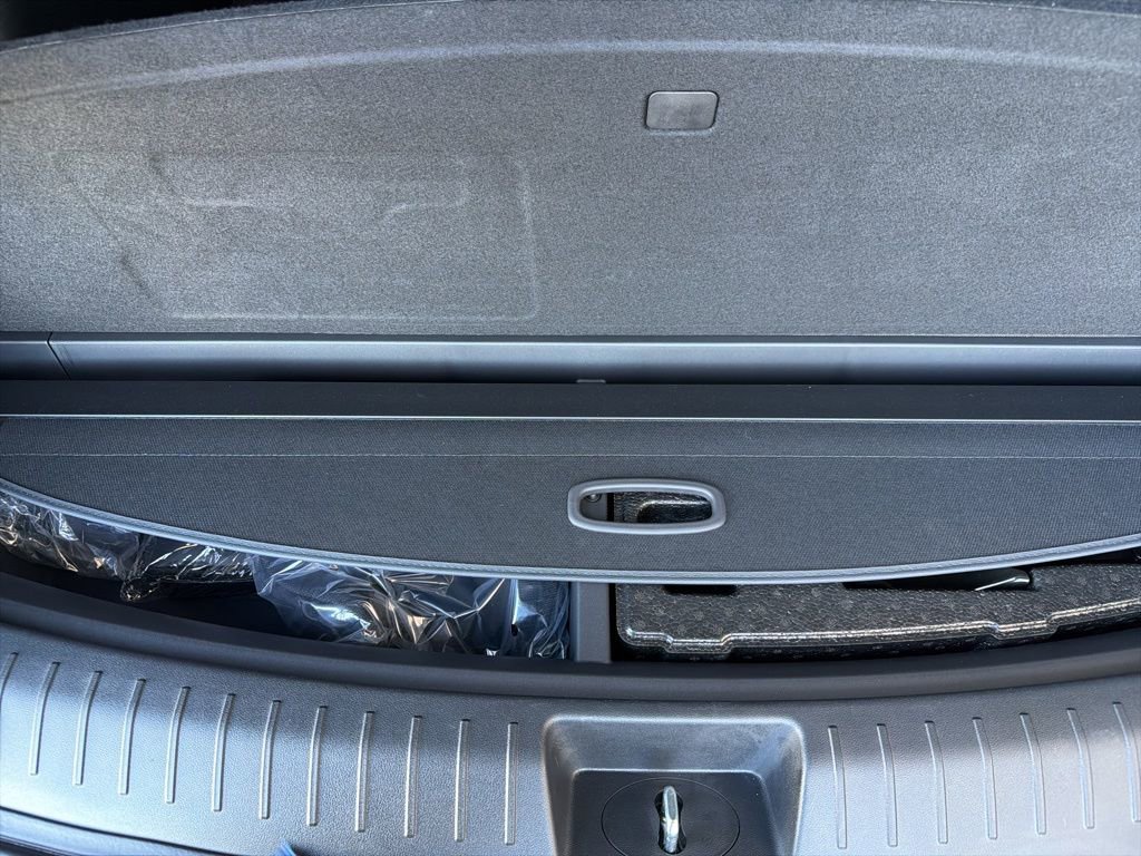 Used 2025 Hyundai Santa Fe SEL image 12