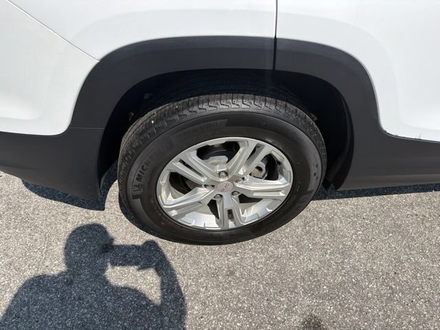 Used 2024 GMC Terrain SLE FWD image 7