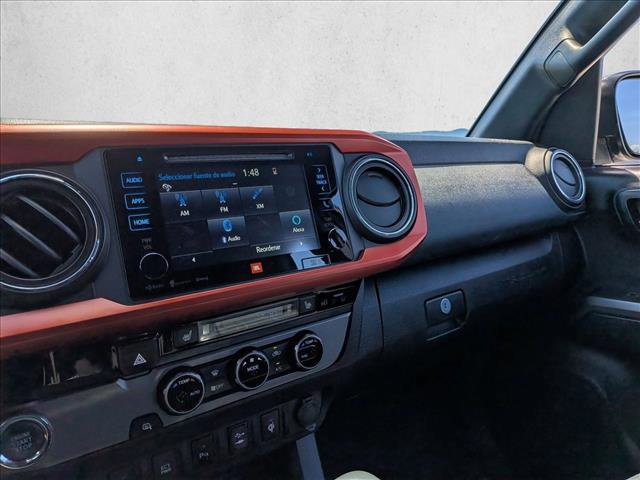 Used 2016 Toyota Tacoma TRD Sport RWD image 12