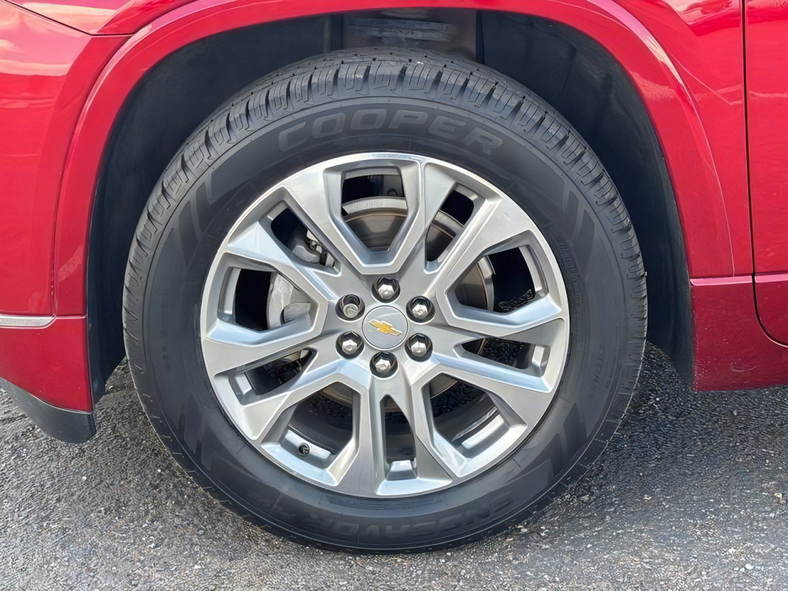 Used 2018 Chevrolet Traverse Premier AWD/4WD image 10