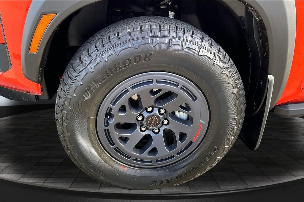 Used 2025 Nissan Frontier PRO-4X w/ Tow Package image 9