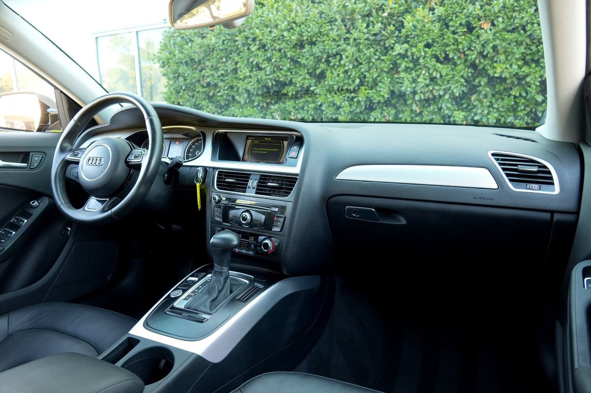 Used 2016 Audi A4 2.0T Premium w/ Convenience Plus Package FWD image 7