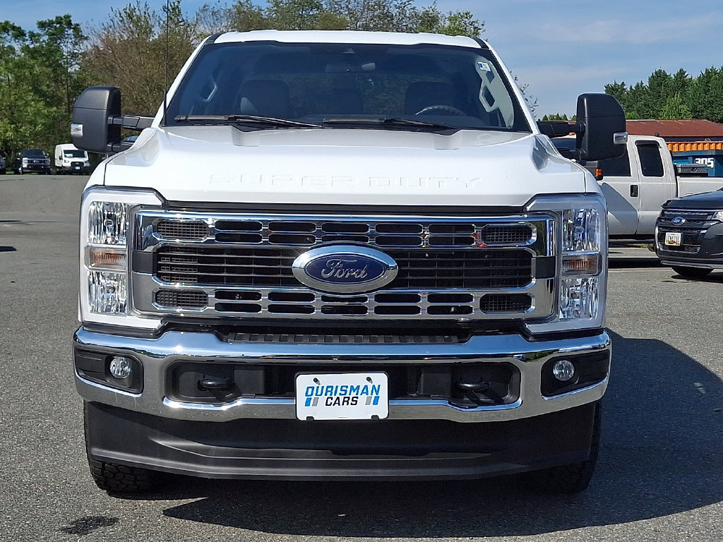 Used 2024 Ford F250 XLT w/ FX4 Off-Road Package AWD/4WD image 2