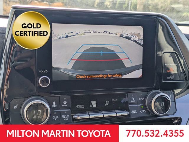 Used 2023 Toyota Highlander XLE image 24