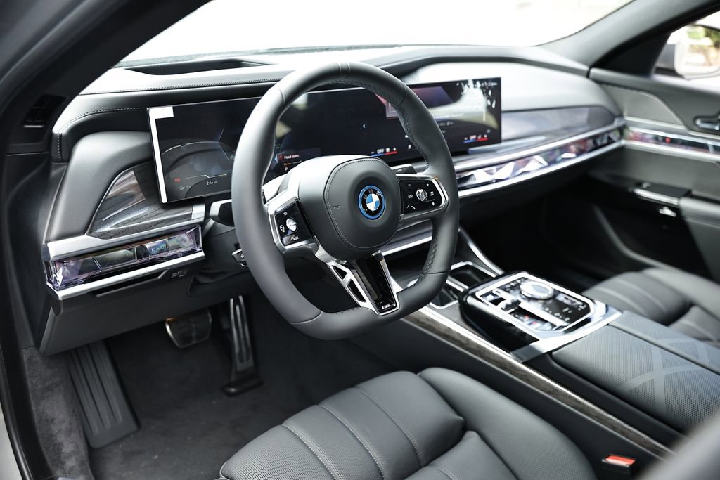 New 2026 BMW i7 eDrive50 w/ M Sport Package image 21