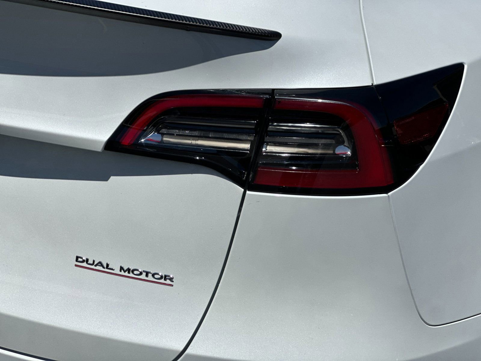 Used 2022 Tesla Model Y Performance AWD/4WD image 31