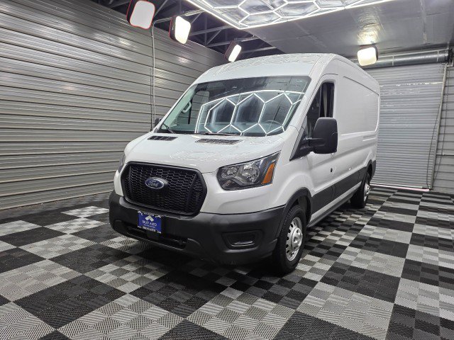 Used 2023 Ford Transit 250 Medium Roof AWD image 35