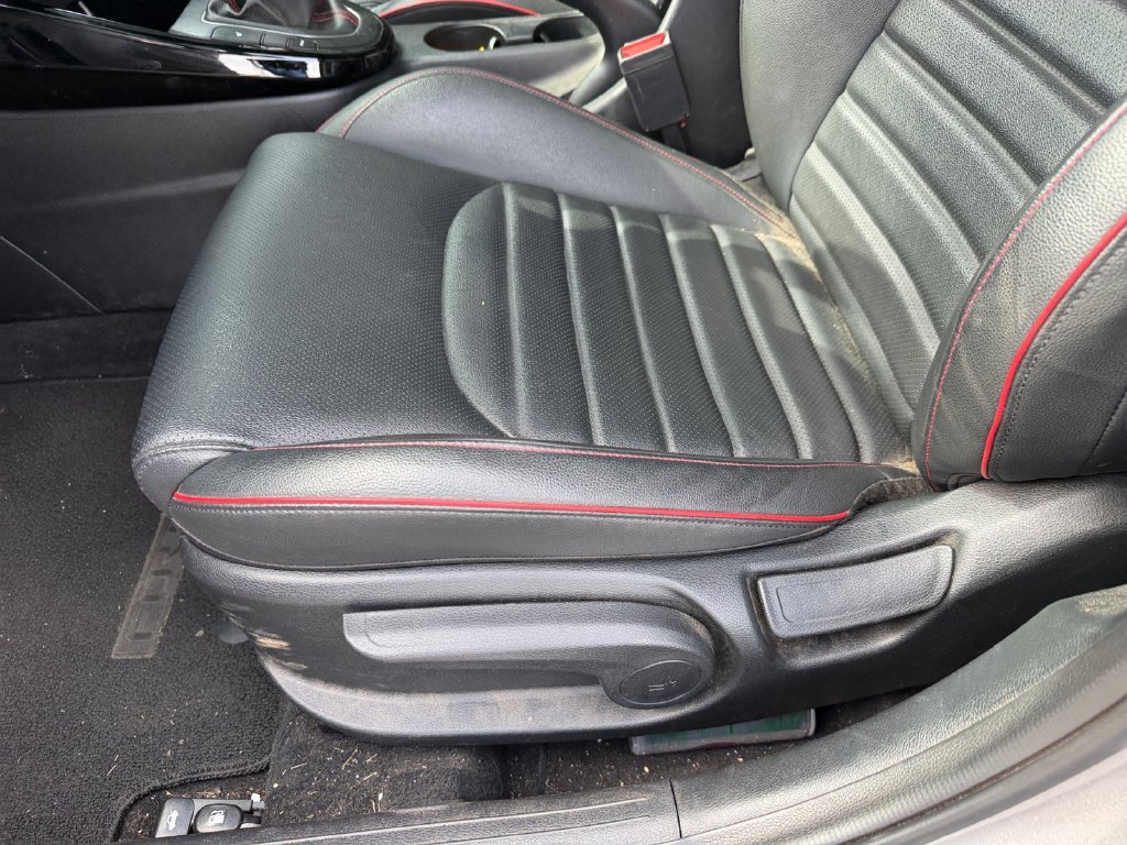 Used 2024 Kia Forte GT FWD image 20