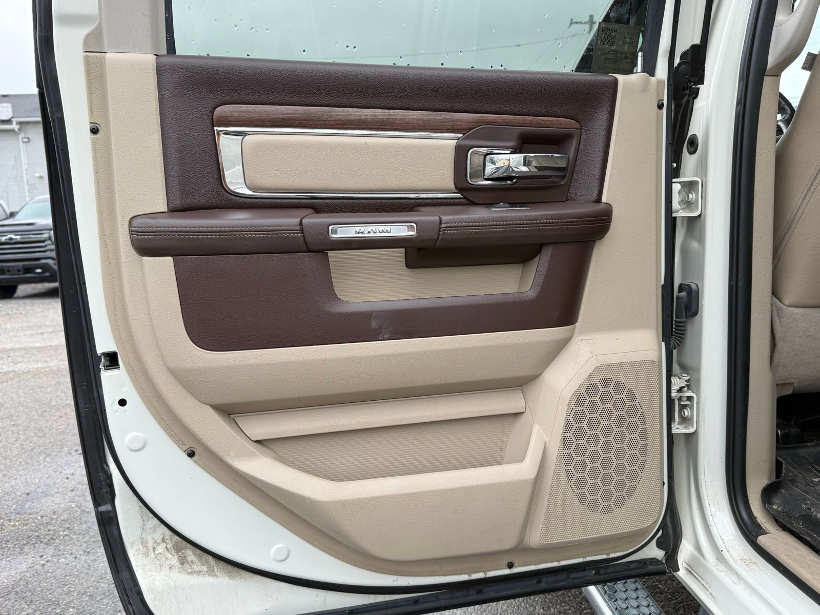 Used 2017 RAM 2500 Laramie image 16