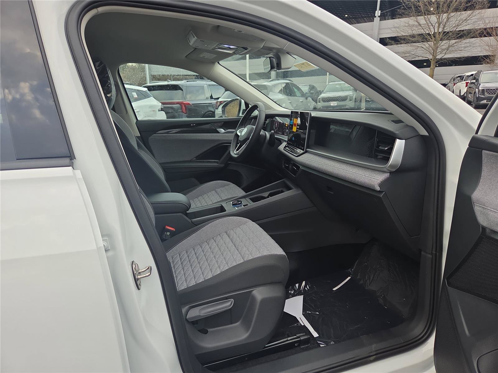 New 2026 Volkswagen Tiguan S AWD/4WD image 28
