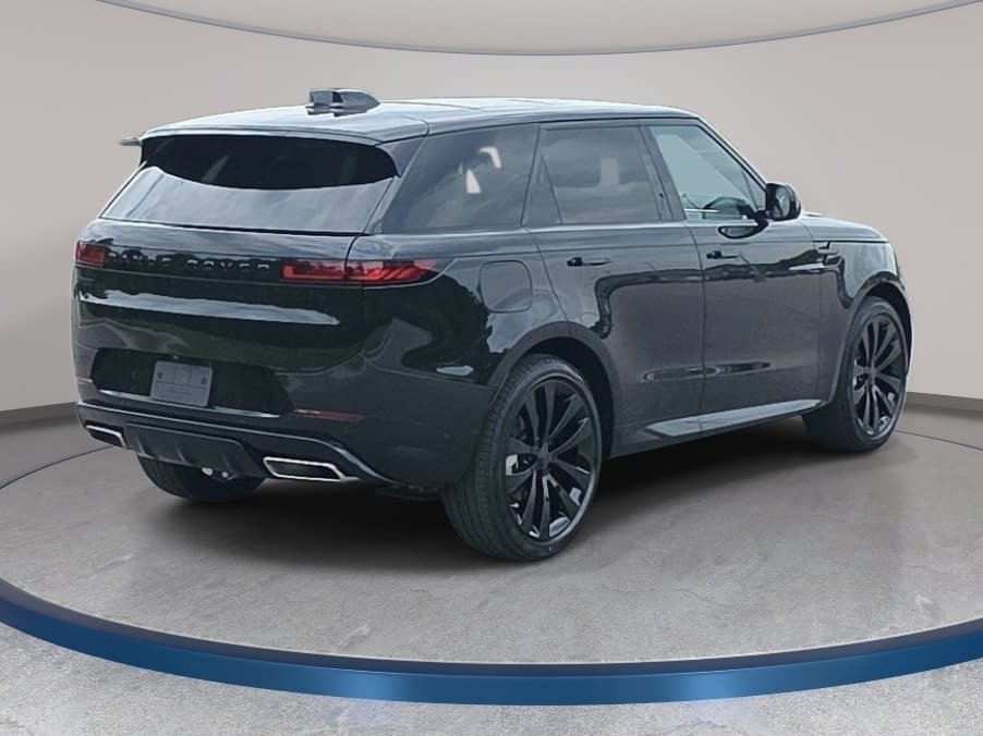 New 2026 Land Rover Range Rover Sport Dynamic SE AWD/4WD image 5