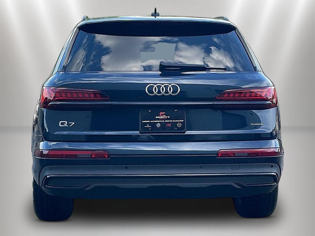 Used 2023 Audi Q7 2.0T Premium Plus w/ Premium Plus Package AWD/4WD image 5