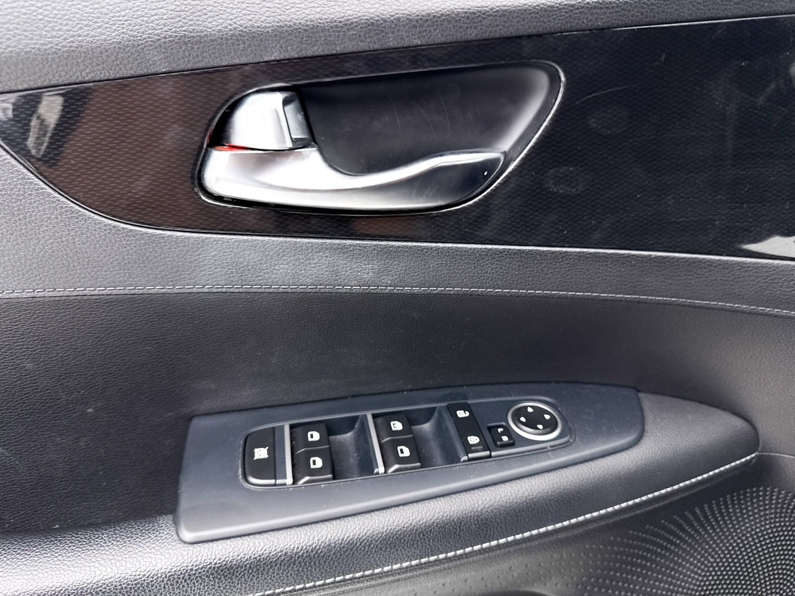 Used 2021 Kia Forte GT-Line FWD image 28