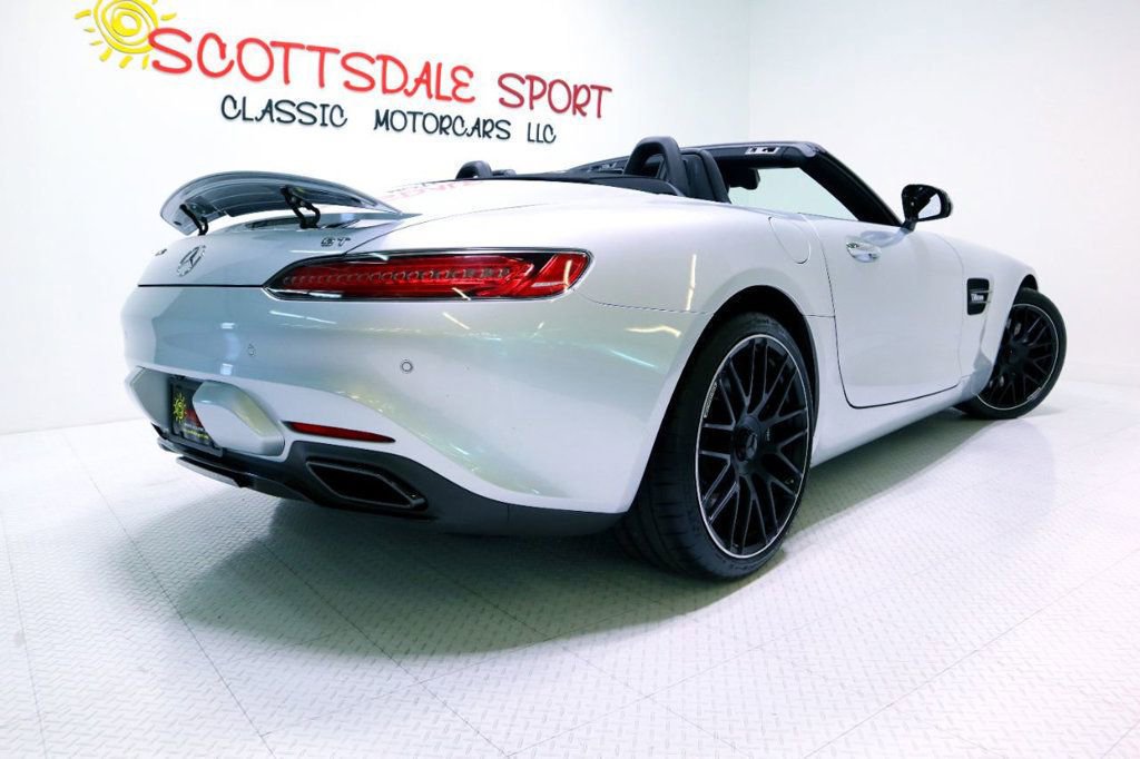 Used 2019 Mercedes-Benz AMG GT image 9