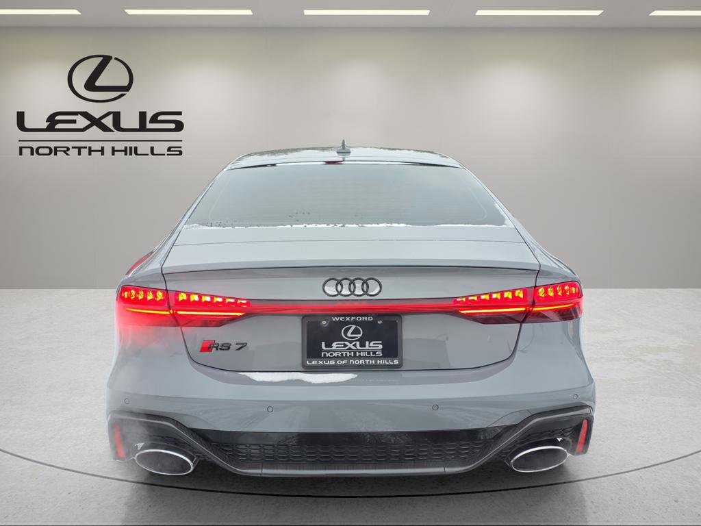 Used 2022 Audi RS 7 Sportback image 6