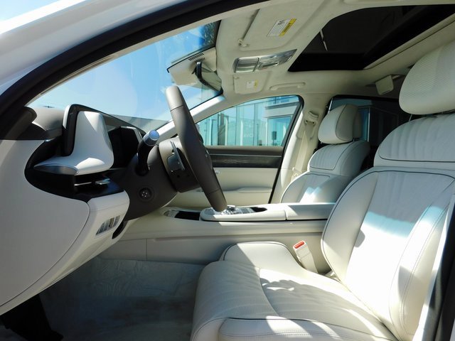 New 2026 Genesis G90 3.5T image 3