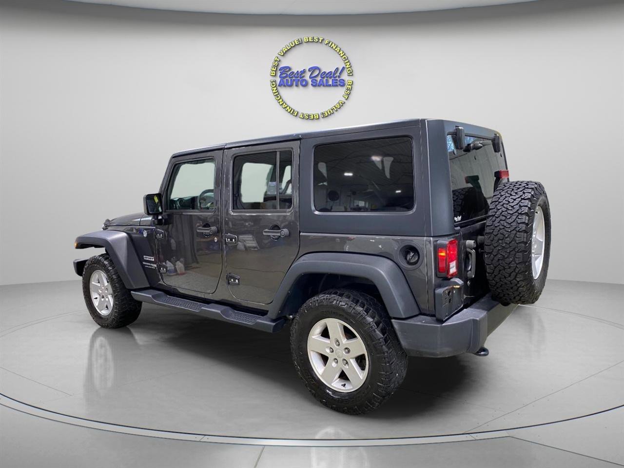 Used 2018 Jeep Wrangler Unlimited Sport S image 2