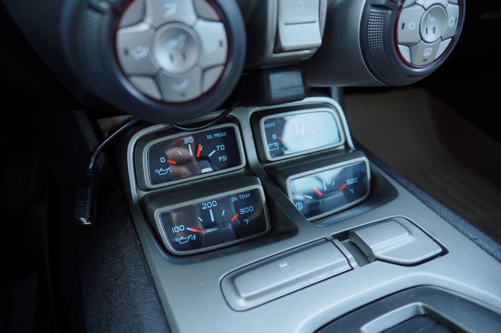 Used 2011 Chevrolet Camaro SS w/ RS Package image 17