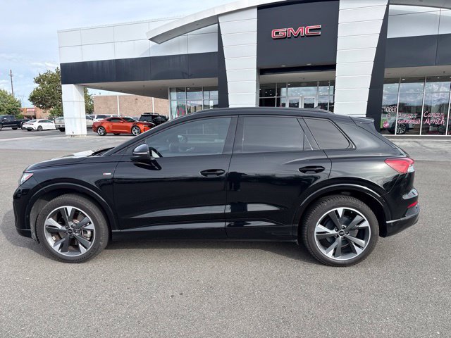 Used 2024 Audi Q4 e-tron Premium Plus AWD/4WD image 7