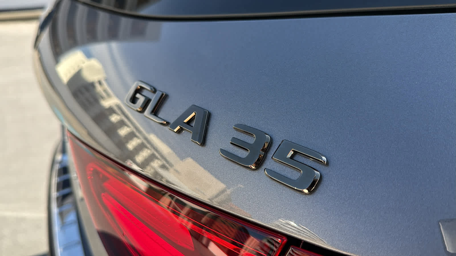 New 2026 Mercedes-Benz GLA 35 AMG 4MATIC image 11