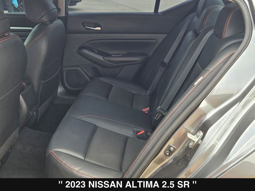 Used 2023 Nissan Altima 2.5 SR FWD image 17