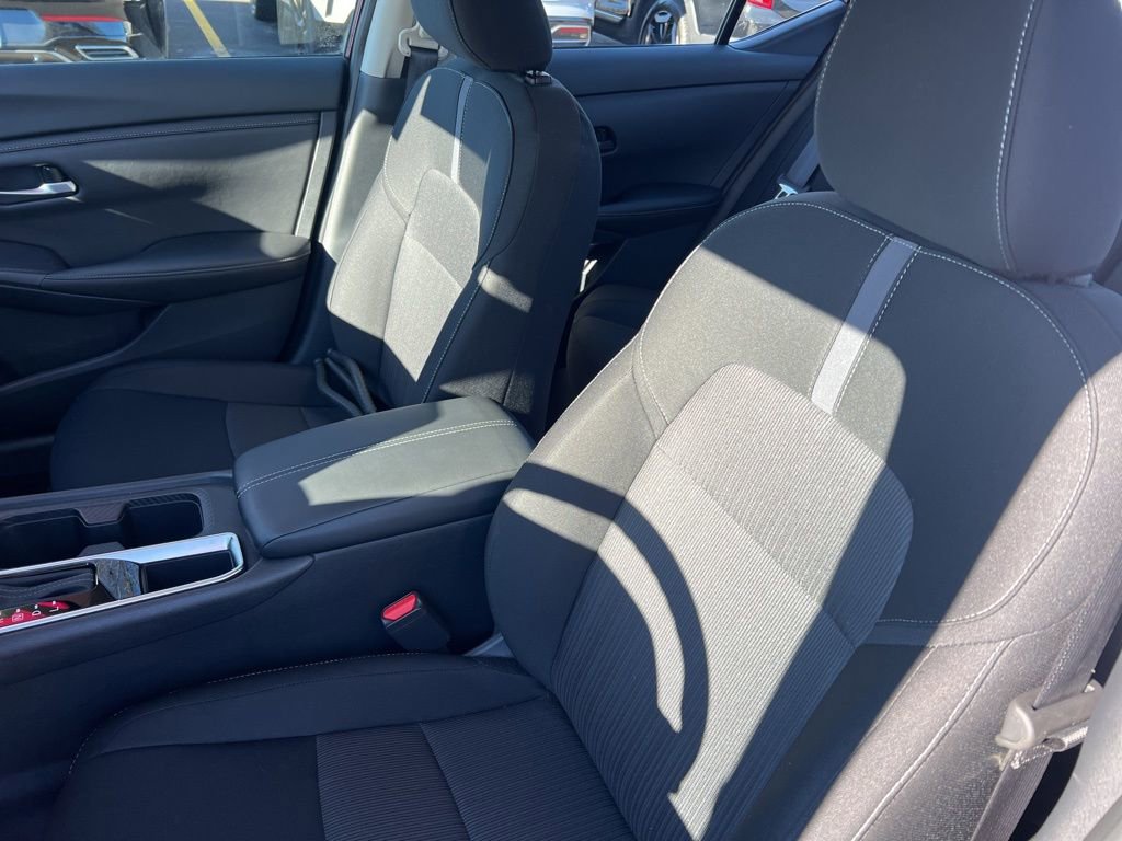 Certified 2024 Nissan Sentra SV image 5