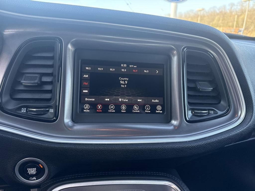 Used 2021 Dodge Challenger SXT RWD image 11