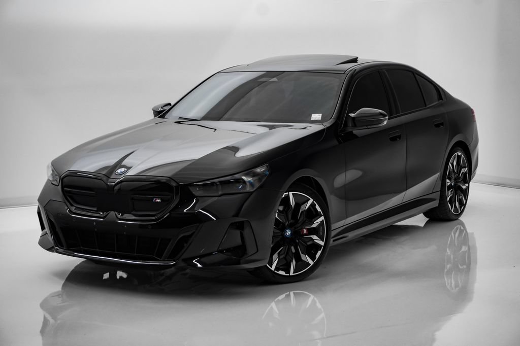 Used 2024 BMW i5 M60 AWD/4WD image 3