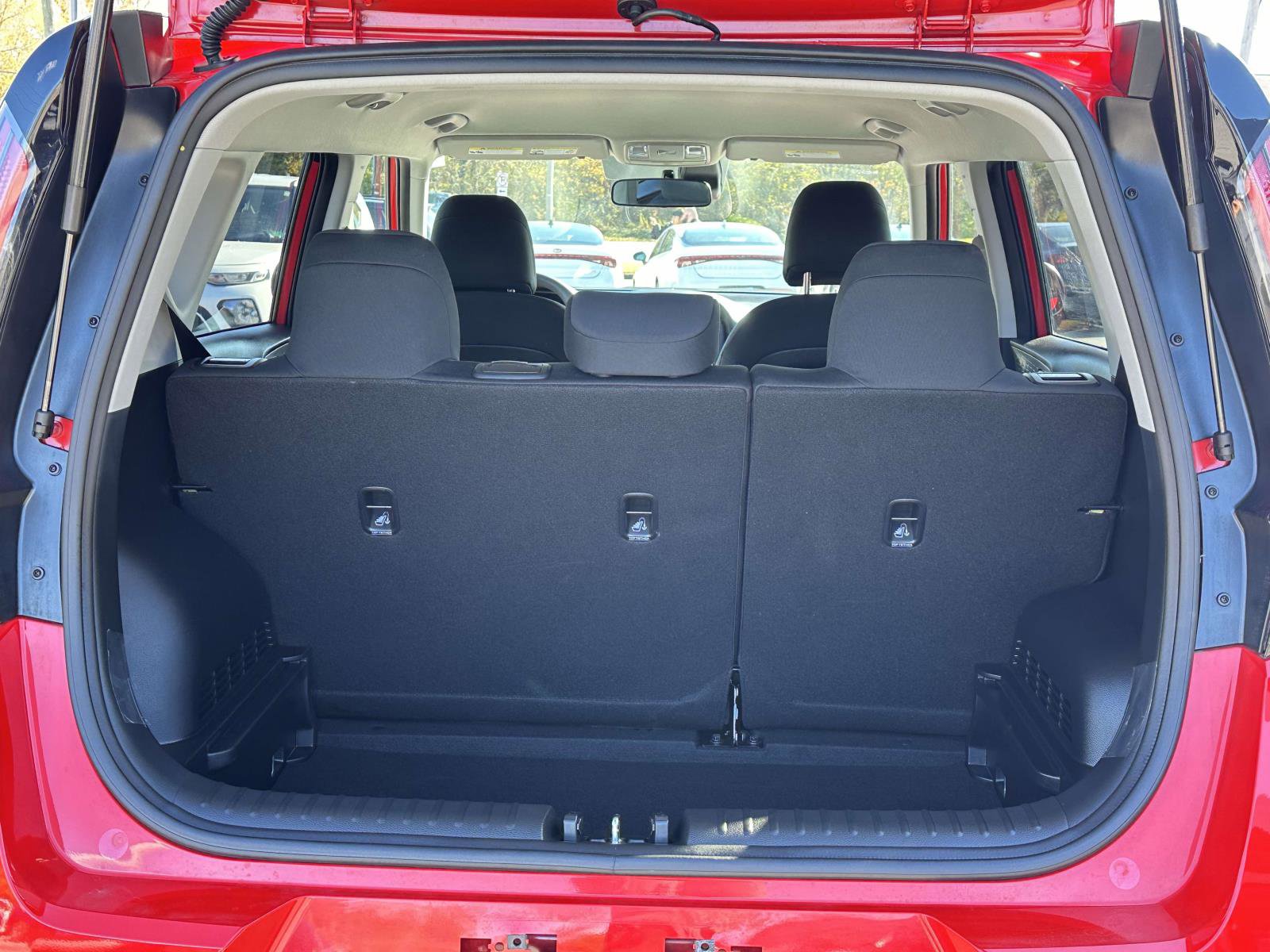 Certified 2025 Kia Soul LX w/ Option Group 015 image 16