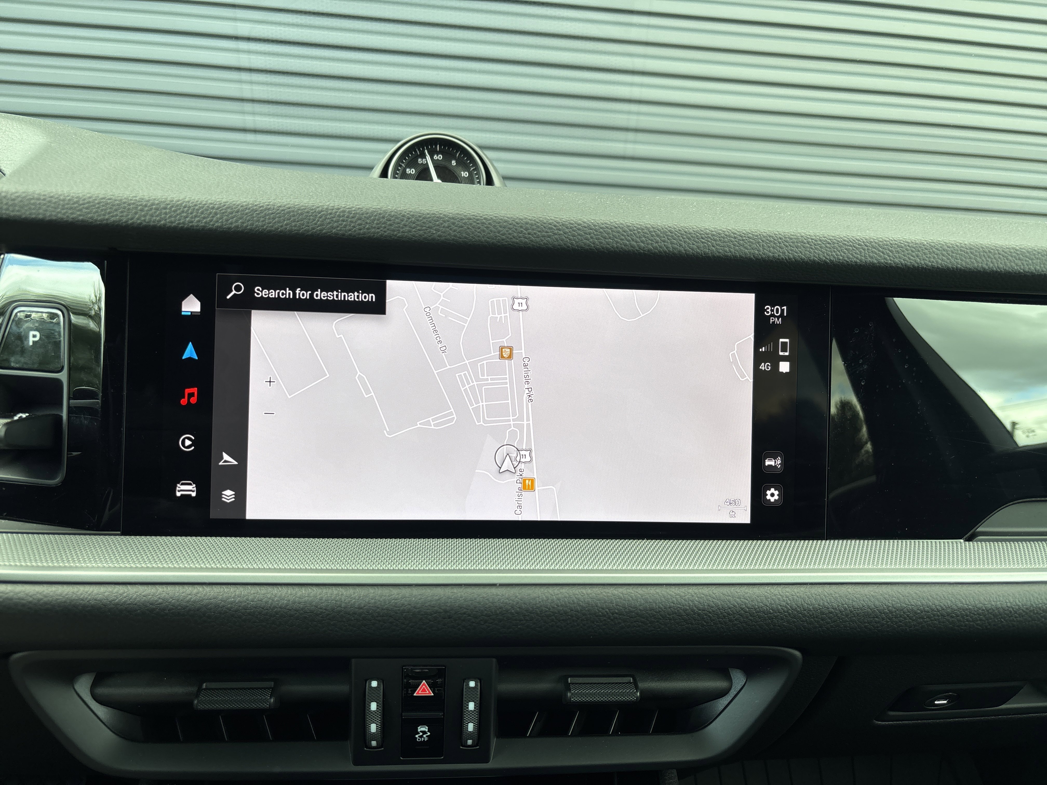 Certified 2024 Porsche Cayenne Coupe image 18