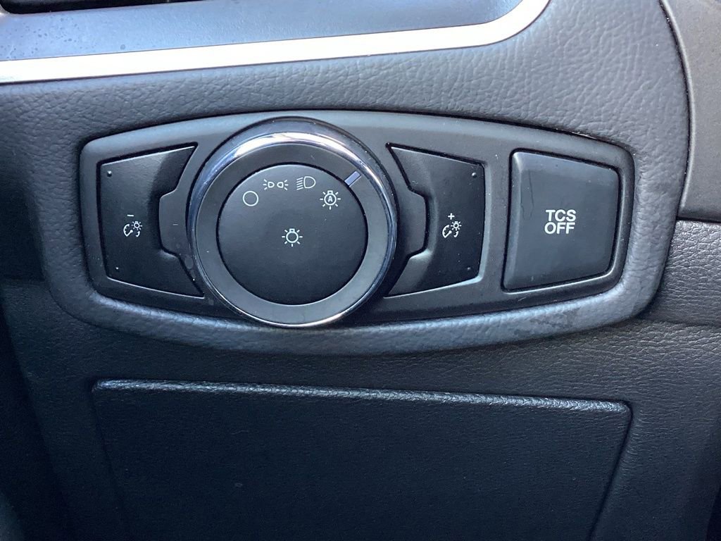 Used 2024 Ford Edge SEL image 26