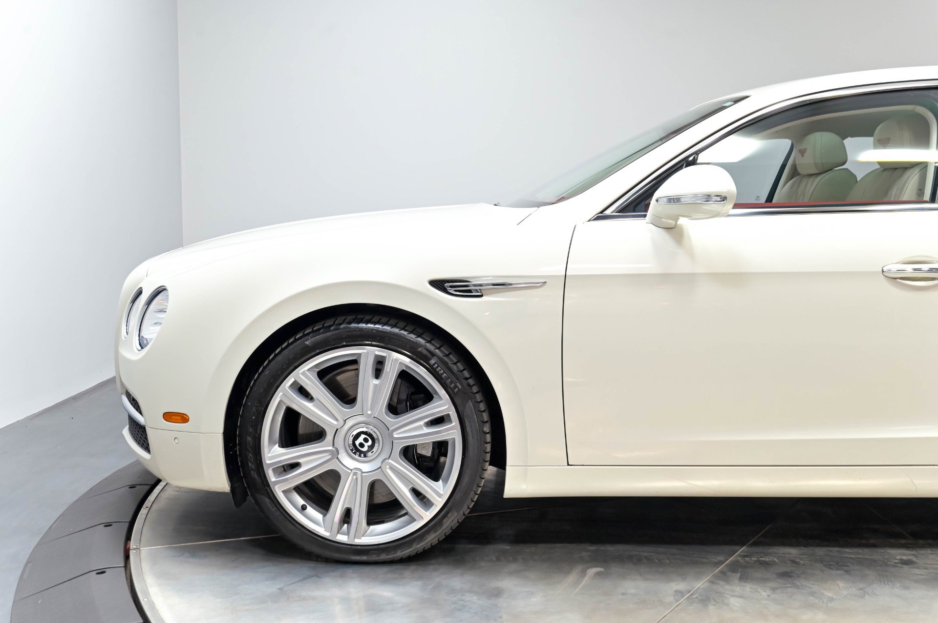 Used 2016 Bentley Flying Spur W12 AWD/4WD image 45