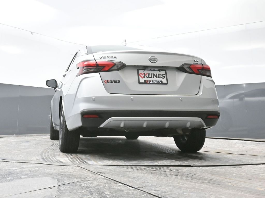 Used 2023 Nissan Versa SV image 53