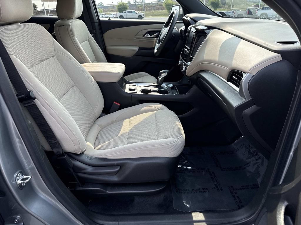 Used 2023 Chevrolet Traverse LS w/ Safety Package AWD/4WD image 20
