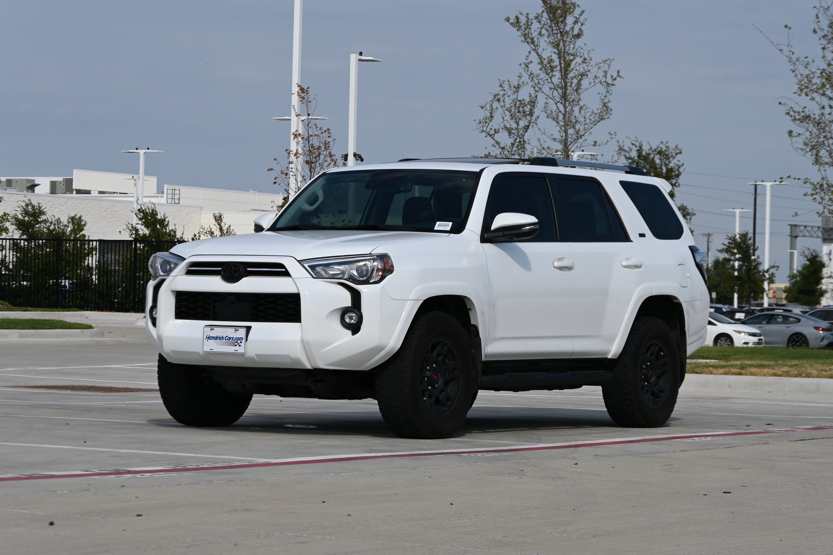 Used 2023 Toyota 4Runner SR5 Premium w/ Moonroof Package AWD/4WD image 5