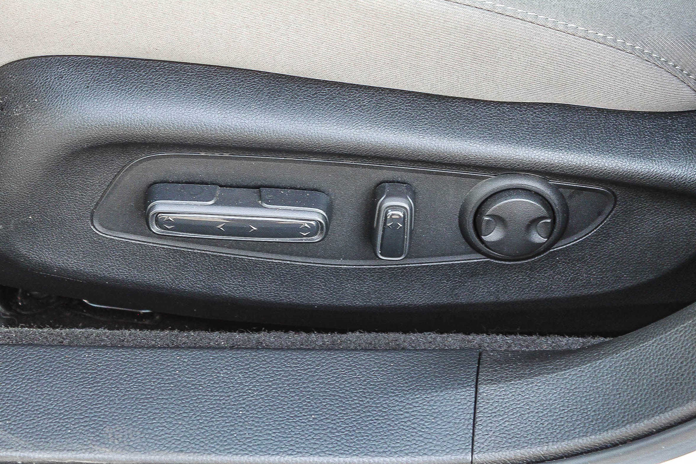 Used 2025 Honda Accord SE image 23