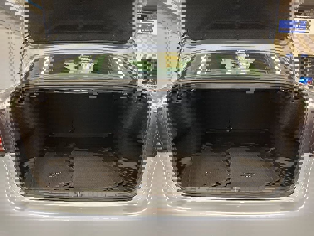 Used 2025 Subaru Legacy Premium image 34