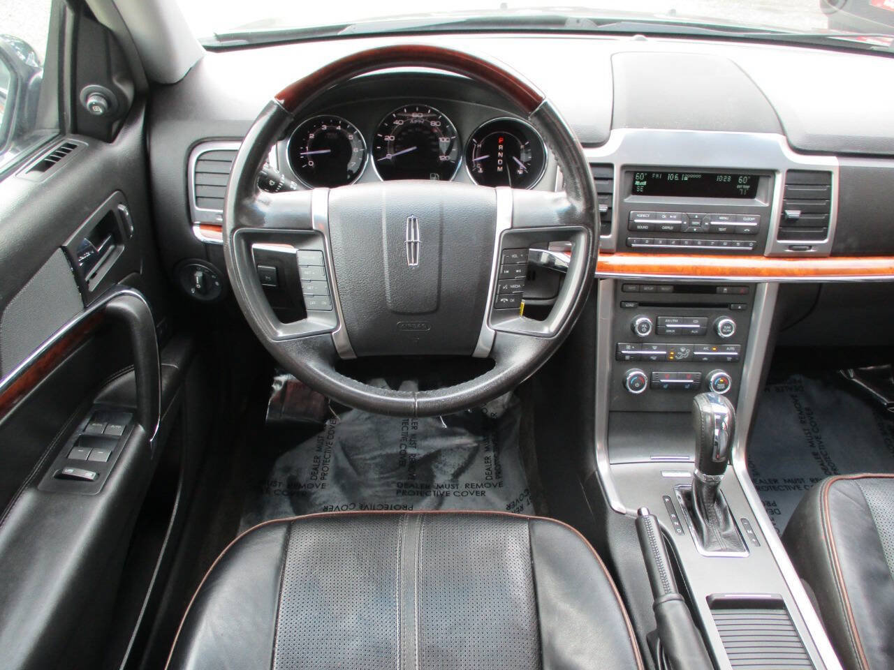 Used 2010 Lincoln MKZ FWD image 18