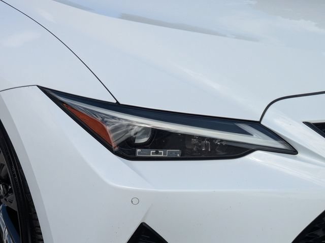 Used 2021 Lexus IS 350 F Sport RWD image 10