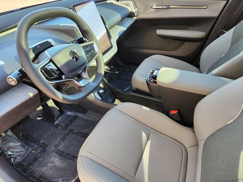 New 2026 Volvo EX30 Plus w/ Climate Package AWD/4WD image 6