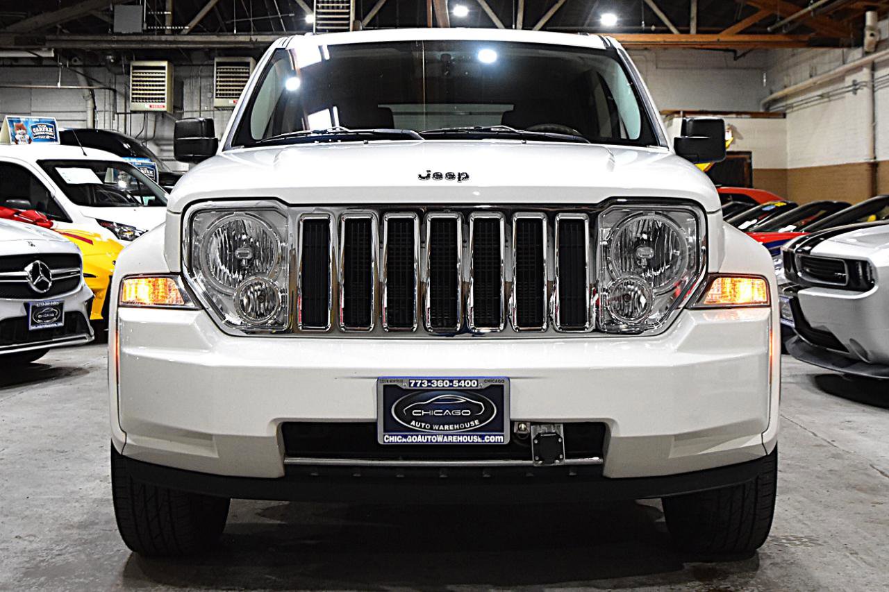 Used 2008 Jeep Liberty Limited w/ Premium Group II image 2