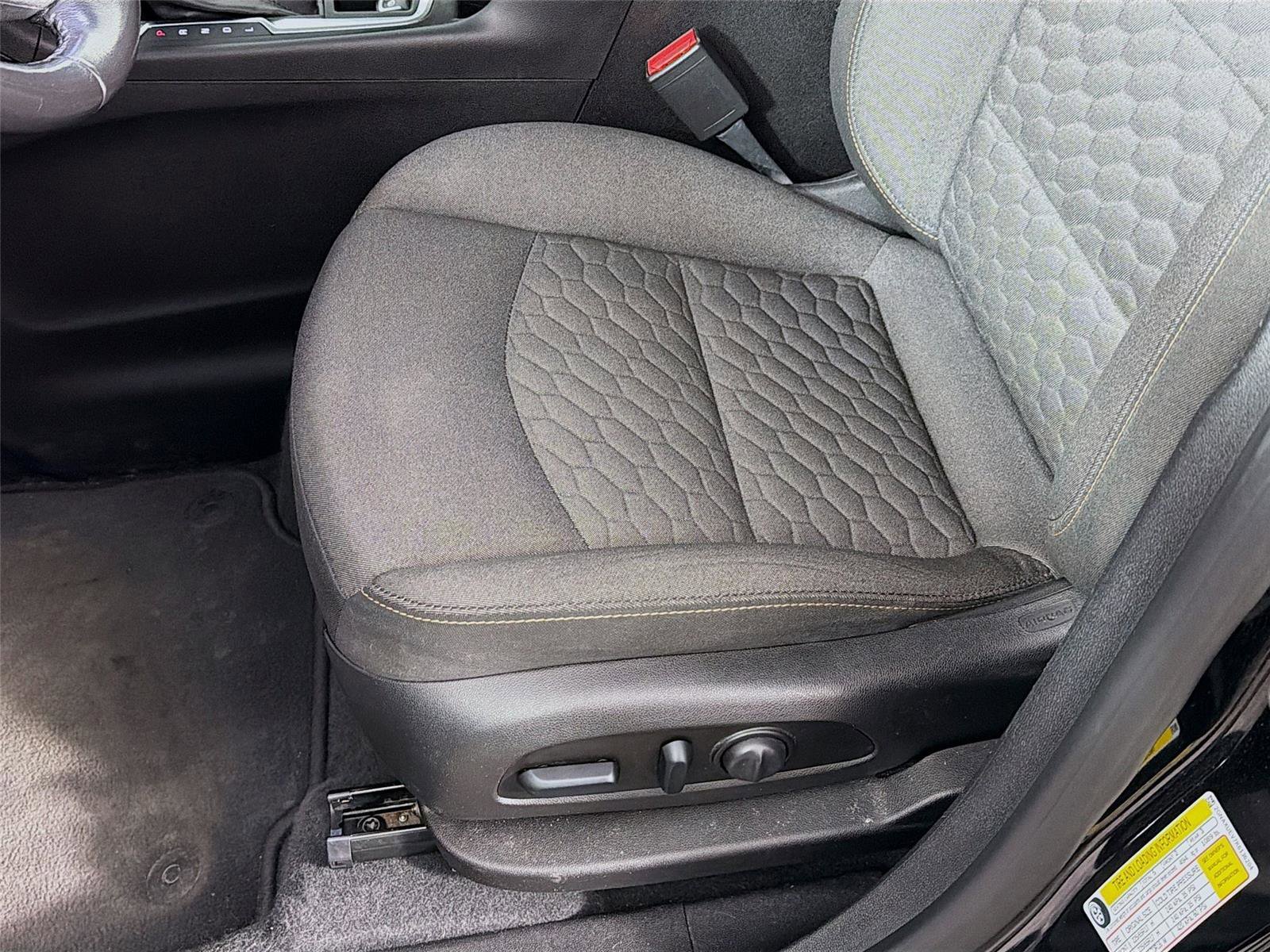 Used 2019 Chevrolet Equinox LT AWD/4WD image 19