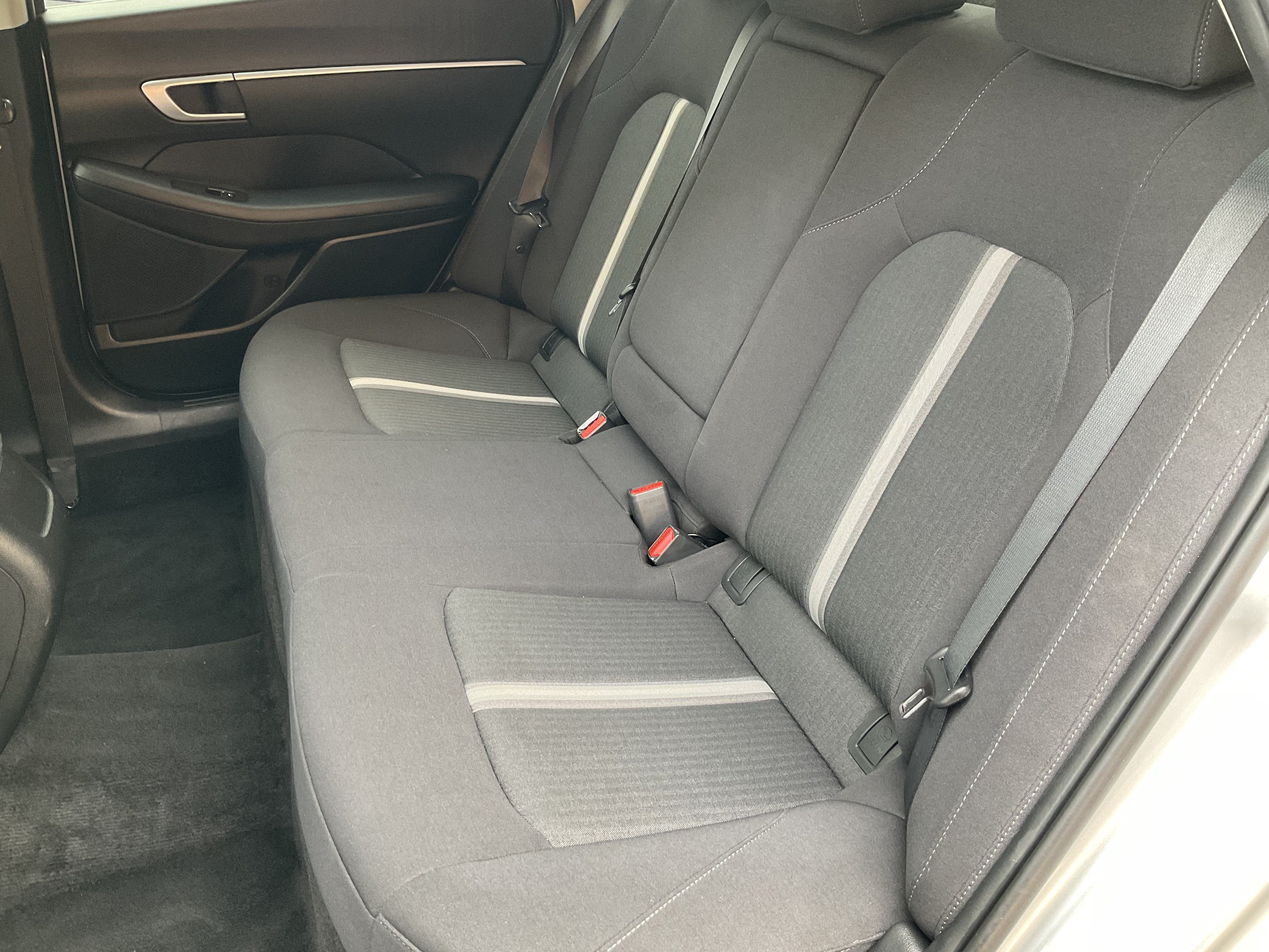 Used 2025 Hyundai Sonata SEL FWD image 35
