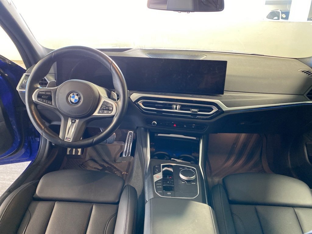 Used 2023 BMW 330i xDrive Sedan w/ M Sport Package image 9