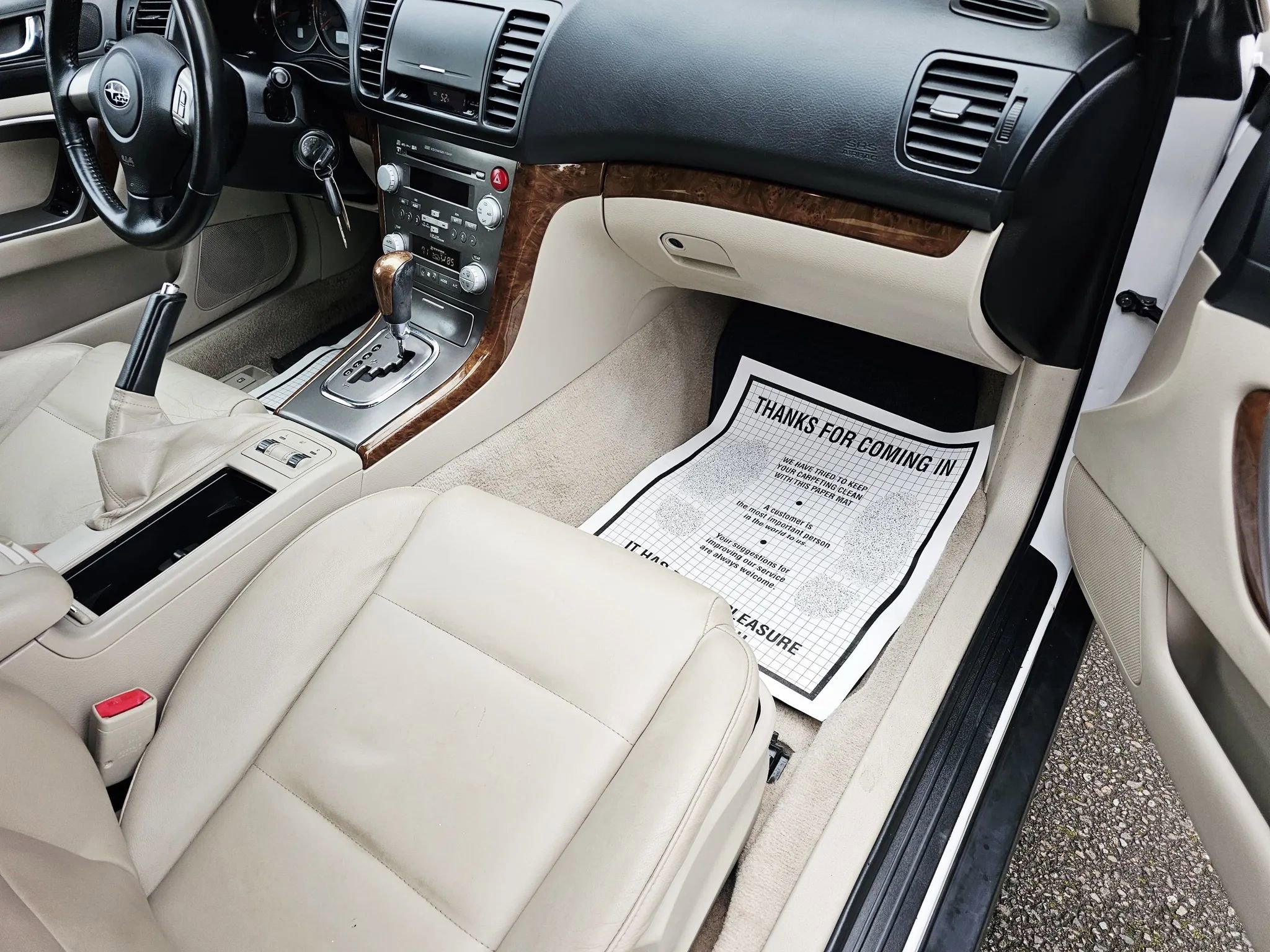 Used 2008 Subaru Outback 2.5i Limited L.L. Bean image 11