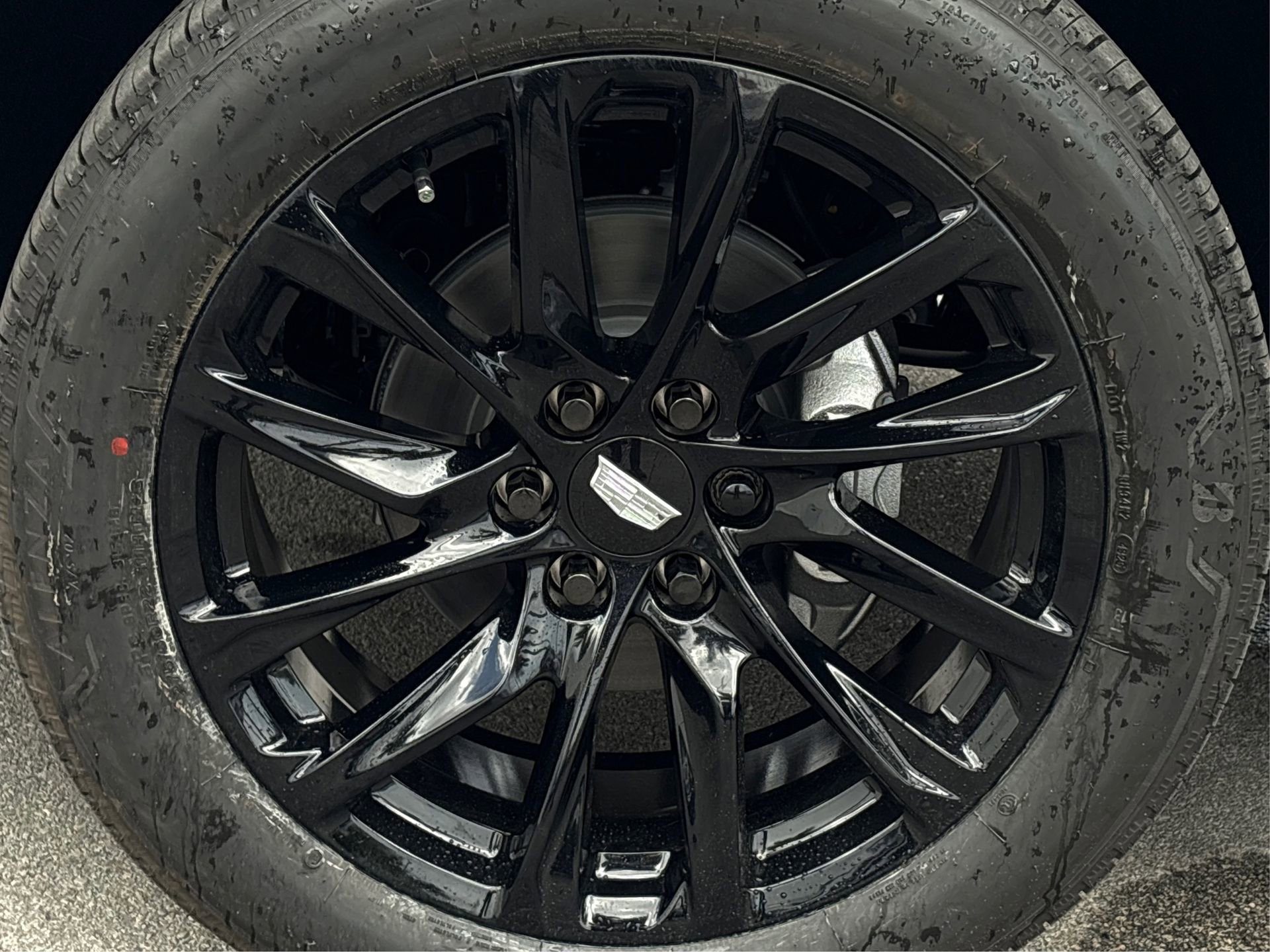 New 2026 Cadillac Escalade ESV Sport w/ LPO, ONYX Package image 13