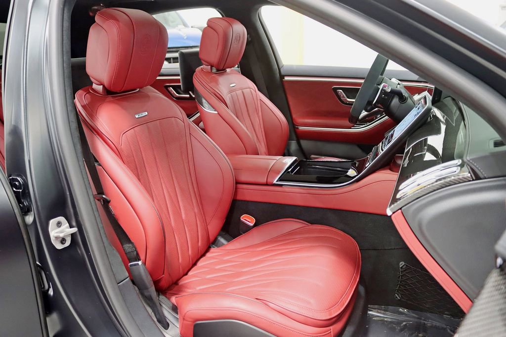 Used 2024 Mercedes-Benz S 63 AMG S image 35