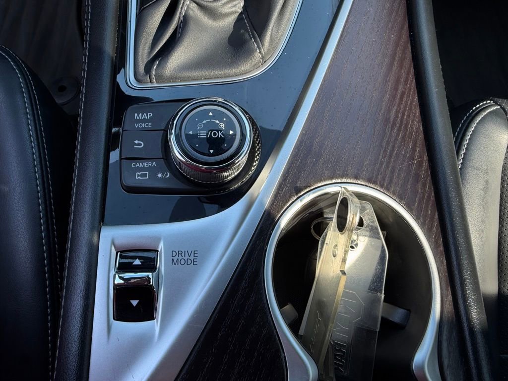 Used 2023 INFINITI Q50 Sensory image 29