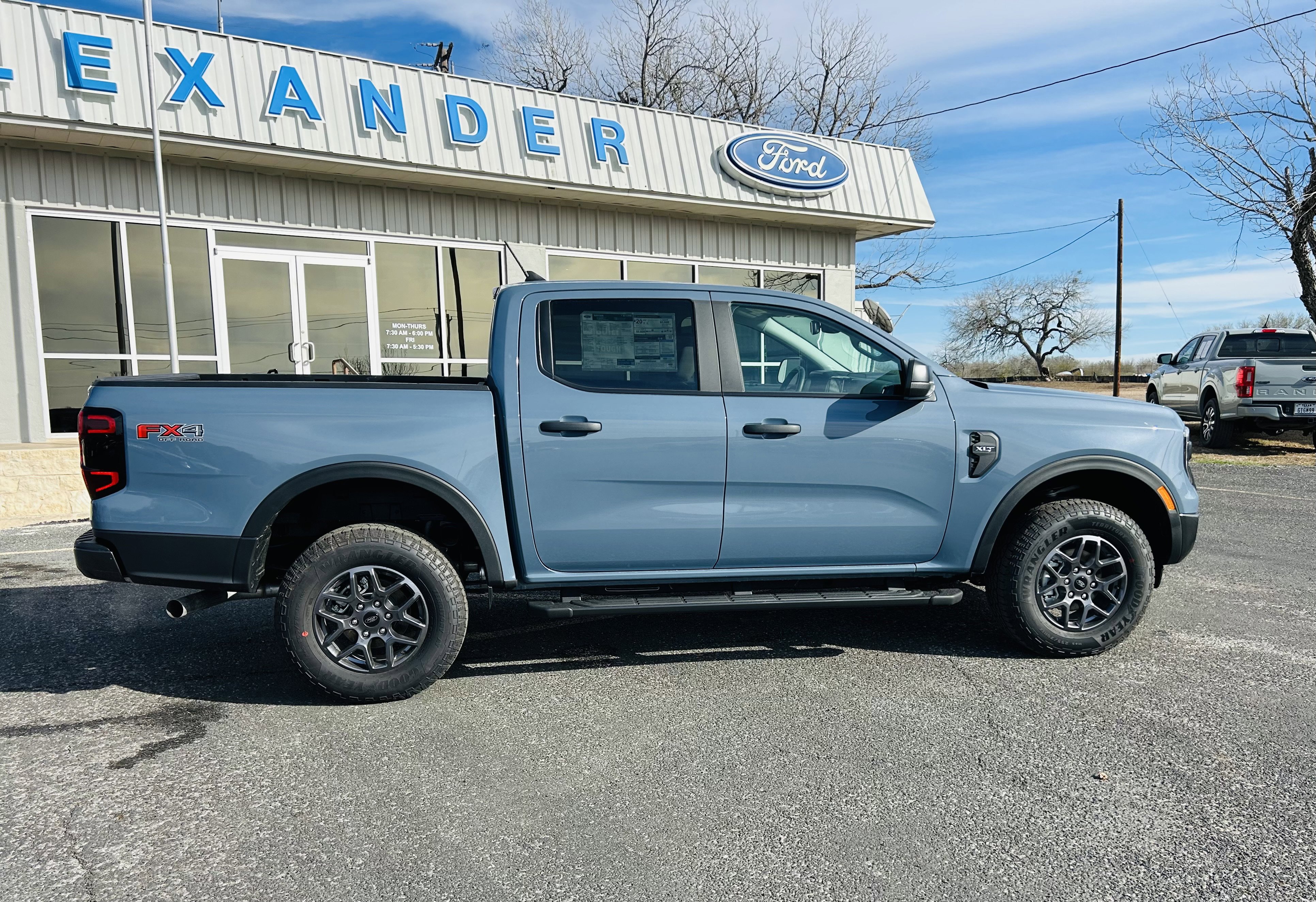 Used 2025 Ford Ranger XLT w/ Equipment Group 301A High image 12