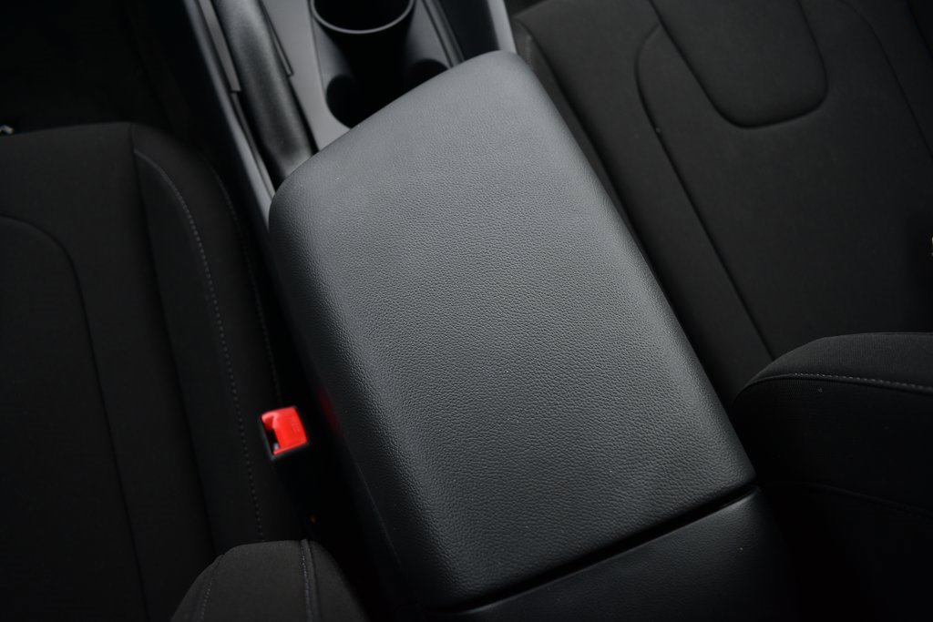 New 2025 Hyundai Elantra Sport image 30